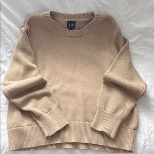 GAP Women's Beige Crew Neck Sweater